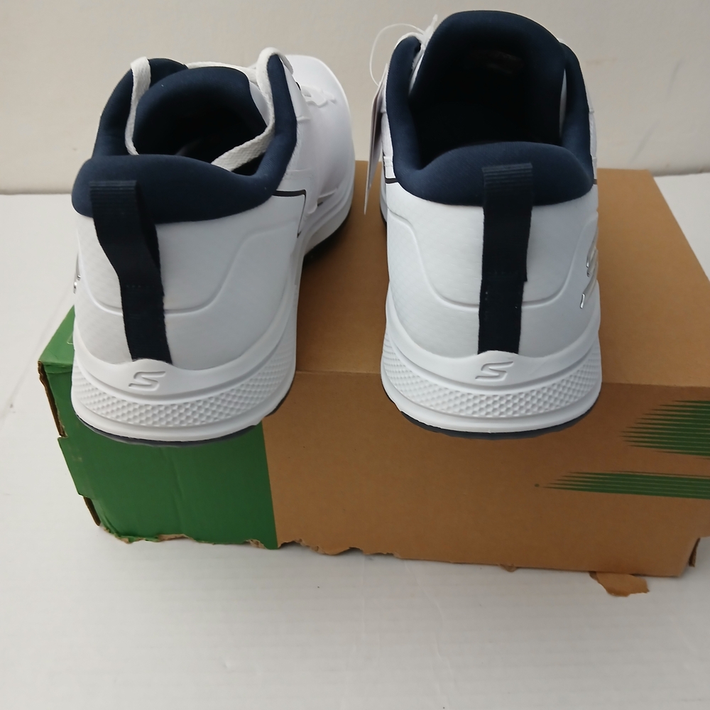 Skechers White/Navy Water Repellent Sneakers Go Golf Torque Size 10 New $55 - Picture 5 of 11